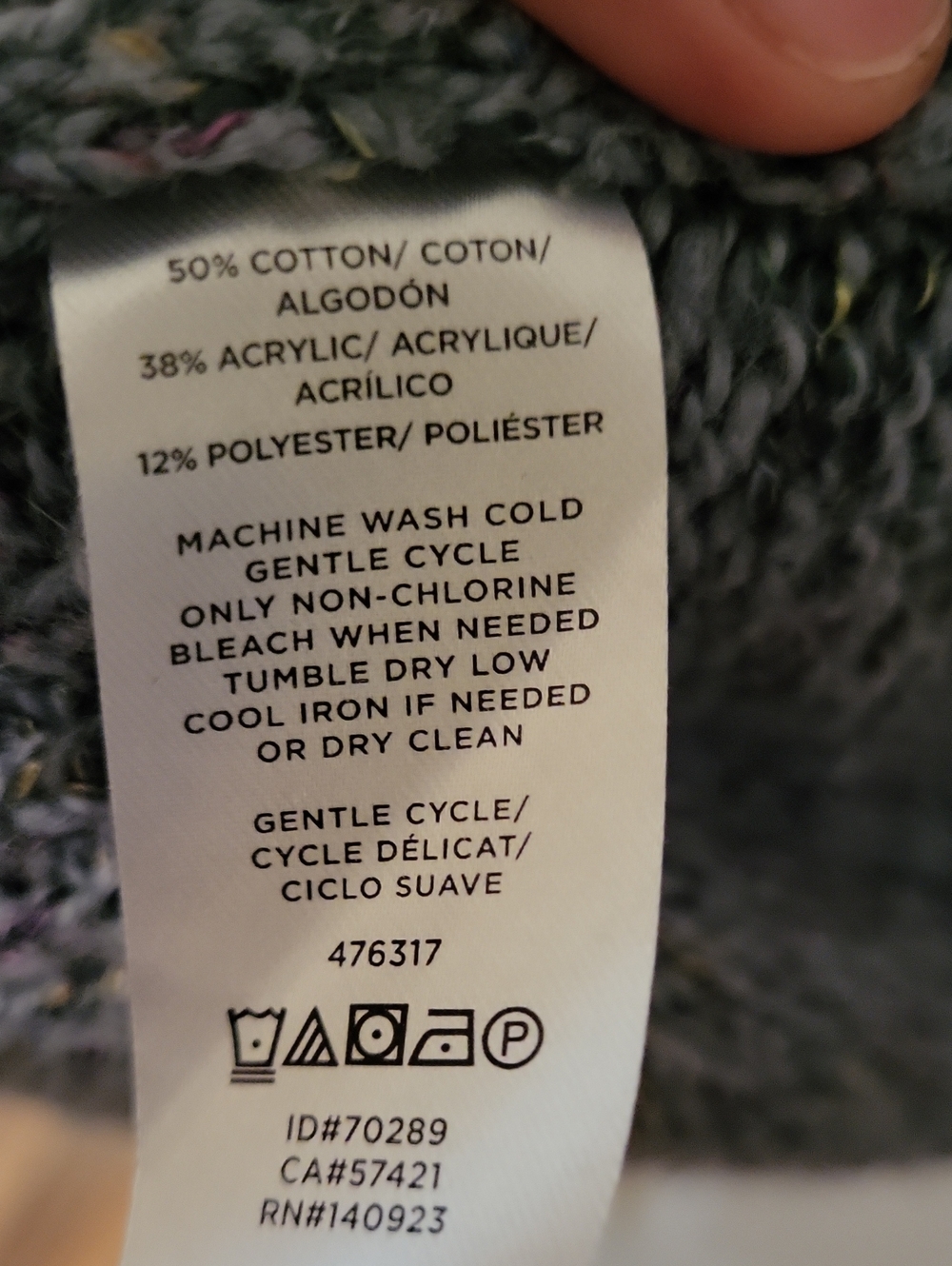Two Beautiful Loft Medium Cardigans - Picture 4 of 6